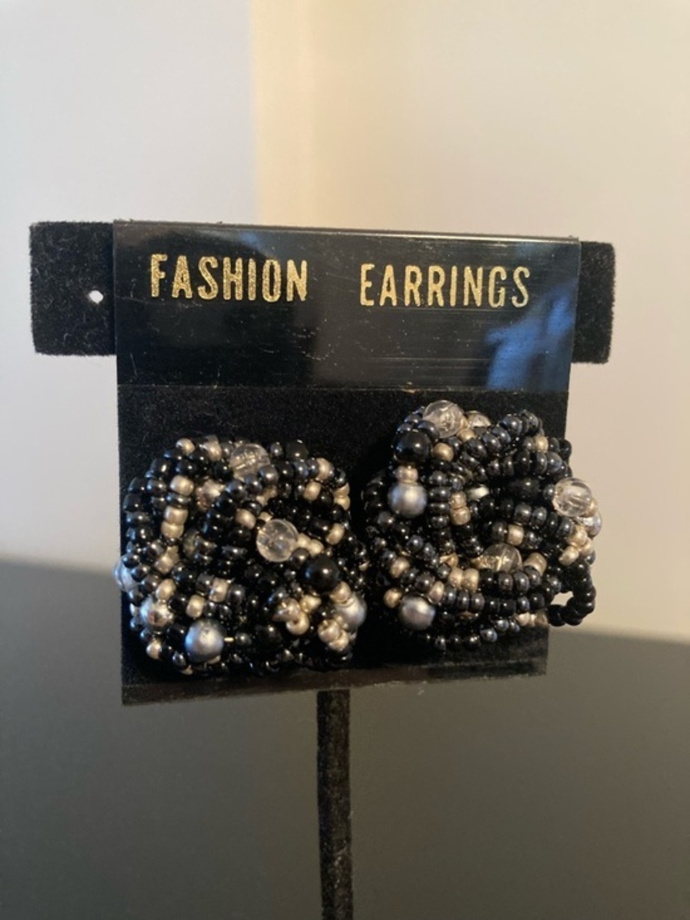 Fashion Jewelry Black and Silver Beaded Rosette Earrings clip-on
